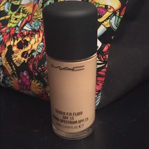 MAC Studio Fix Liquid
